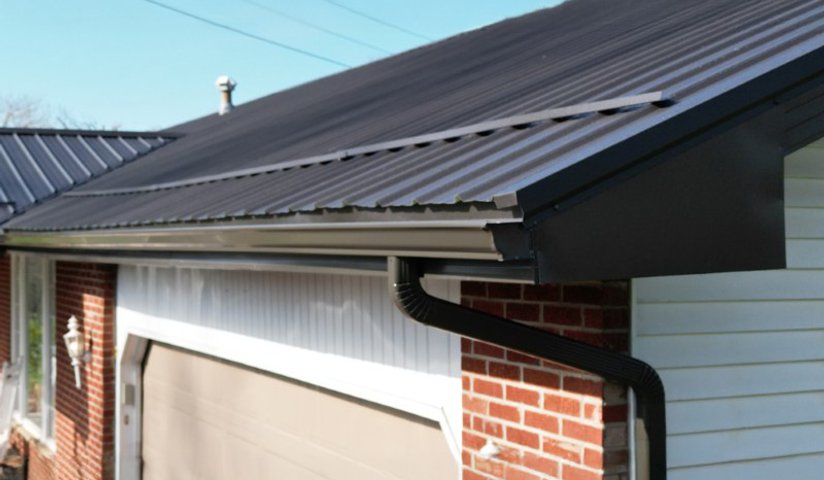 Seamless gutters and downspout installed by Platinum Home Exteriors
