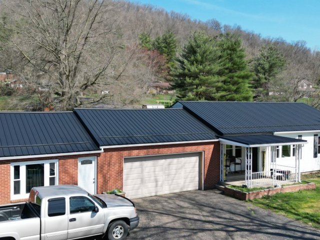 Metal roofing project completed by Platinum Home Exteriors in Ohio, West Virginia & Pennsylvania (23)