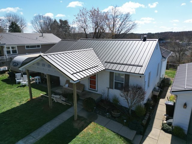 Metal roofing project completed by Platinum Home Exteriors in Ohio, West Virginia & Pennsylvania (34)