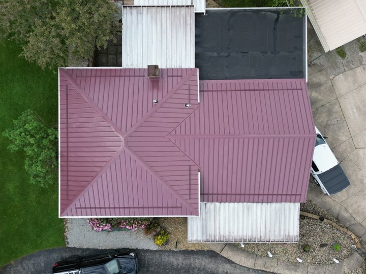 Completed roof by Platinum Home Exteriors near Licking County, OH