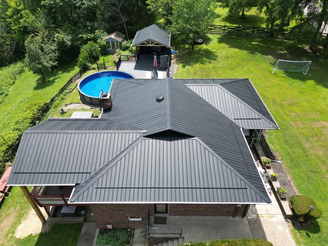 Metal roofing project completed by Platinum Home Exteriors in Ohio, West Virginia & Pennsylvania (55)