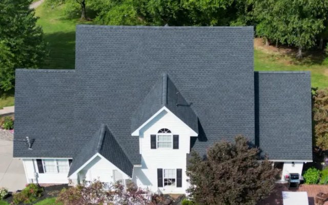 shingle roof in Newark, OH
