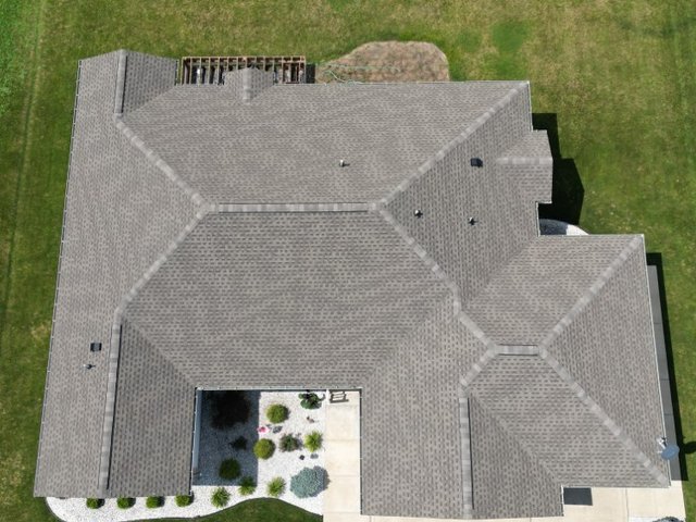 Shingle roofing project completed by Platinum Home Exteriors in Ohio, West Virginia & Pennsylvania (5)