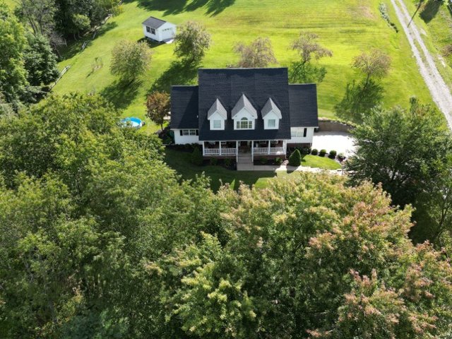 Shingle roofing project completed by Platinum Home Exteriors in Ohio, West Virginia & Pennsylvania (8)