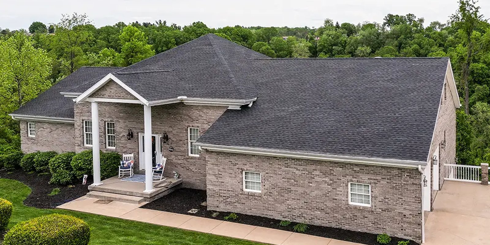 A shingle roof installed by Platinum Home Exteriors.